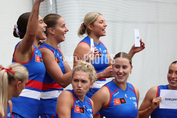AFLW 2025 Media - Western Bulldogs Team Photo Day - A-60323361