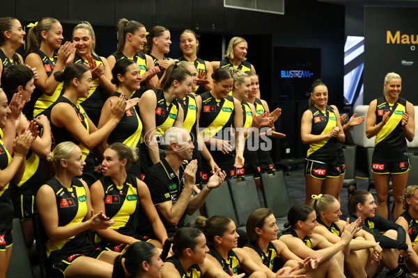 AFLW 2025 Media - Richmond Team Photo Day - A-60325037