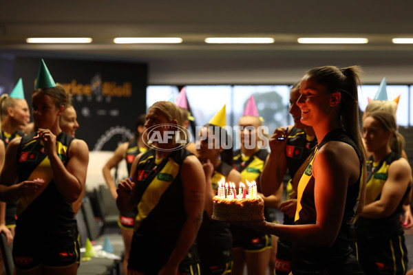 AFLW 2025 Media - Richmond Team Photo Day - A-60325054
