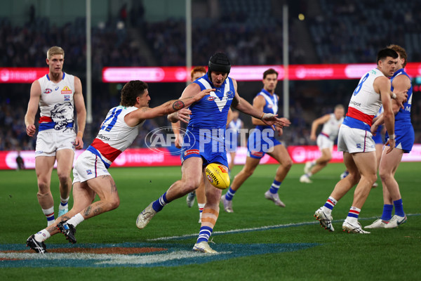 AFL 2025 Round 17 - North Melbourne v Western Bulldogs - A-60336310