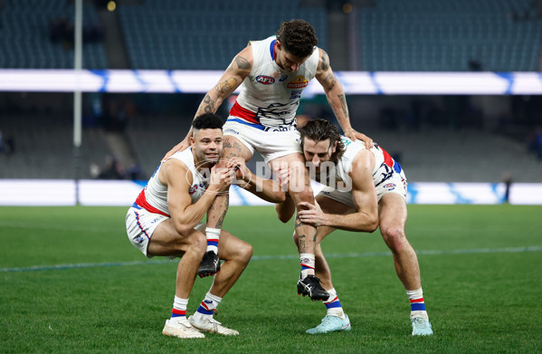 AFL 2025 Round 17 - North Melbourne v Western Bulldogs - A-60341595