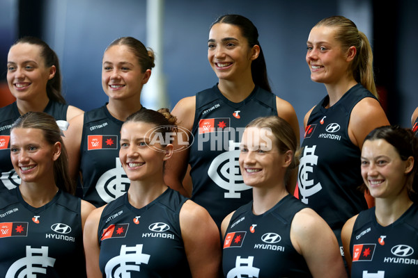 AFLW 2025 Media - Carlton Team Photo Day - A-60341633