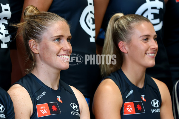 AFLW 2025 Media - Carlton Team Photo Day - A-60341639