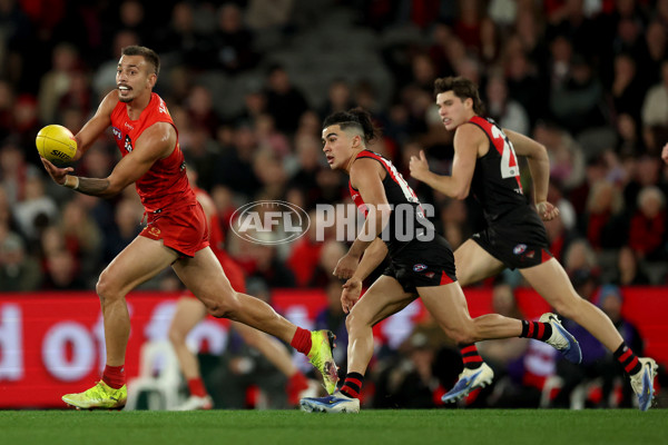 AFL 2025 Round 17 - Essendon v Gold Coast - A-60372258
