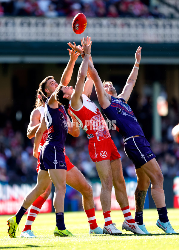 AFL 2025 Round 17 - Sydney v Fremantle - A-60408988