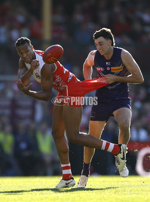 AFL 2025 Round 17 - Sydney v Fremantle - A-60413398