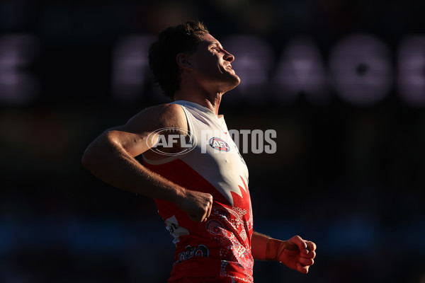 AFL 2025 Round 17 - Sydney v Fremantle - A-60415170