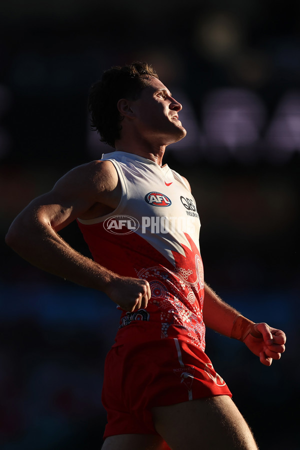 AFL 2025 Round 17 - Sydney v Fremantle - A-60415171