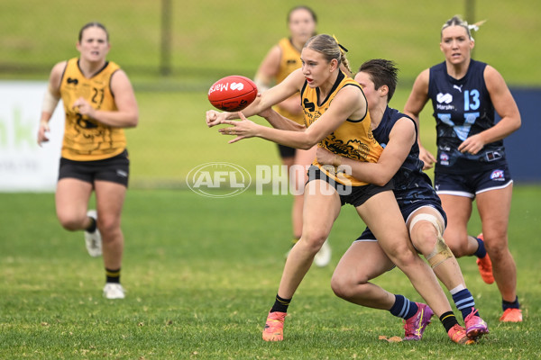AFL National Championships U18 Girls 2025 - Western Australia v Vic Metro - A-60418458