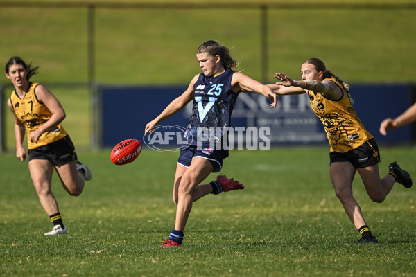 AFL National Championships U18 Girls 2025 - Western Australia v Vic Metro - A-60418500