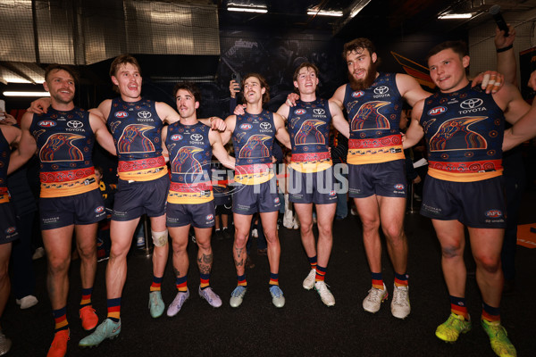 AFL 2025 Round 17 - Adelaide v Melbourne - A-60424180