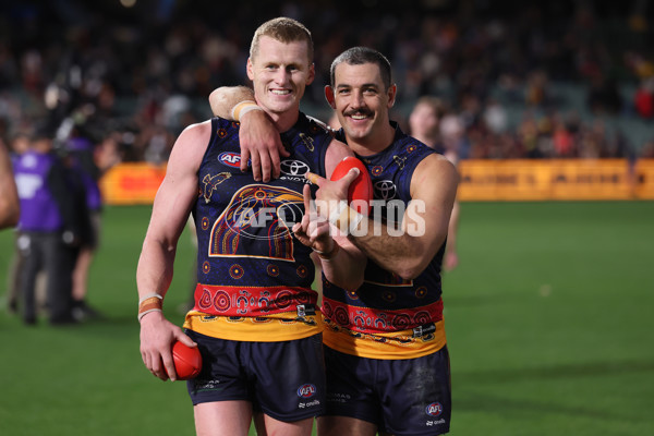 AFL 2025 Round 17 - Adelaide v Melbourne - A-60424184