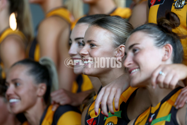AFLW 2025 Media - Hawthorn Team Photo Day - A-60429883