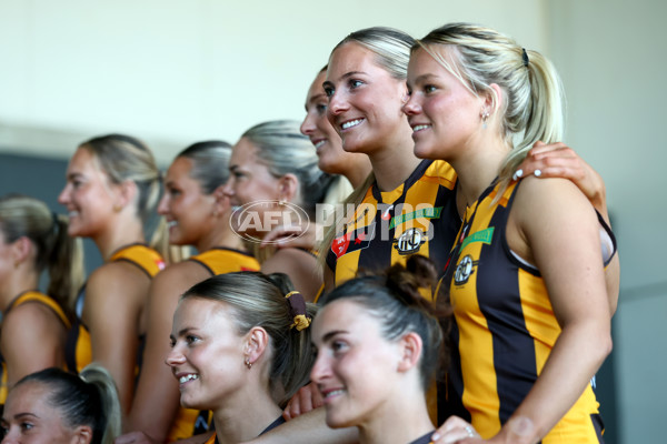 AFLW 2025 Media - Hawthorn Team Photo Day - A-60429885