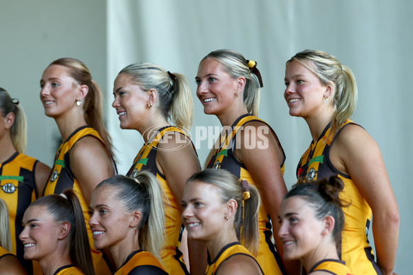 AFLW 2025 Media - Hawthorn Team Photo Day - A-60430168