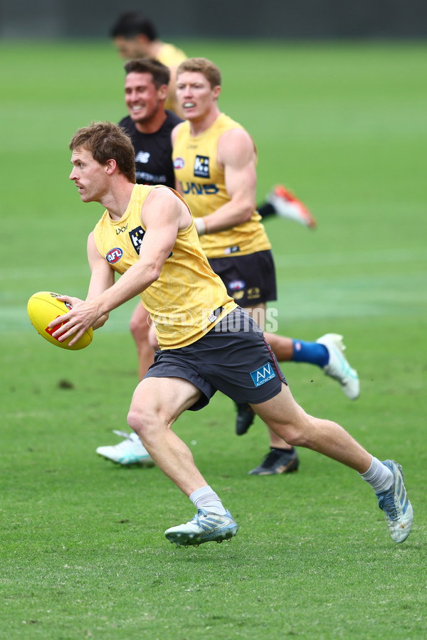 AFL 2025 Training - Gold Coast 090725 - A-60441645