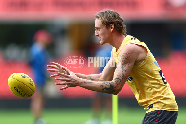 AFL 2025 Training - Gold Coast 090725 - A-60441646