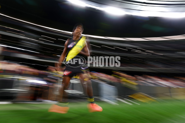 AFL 2025 Round 18 - Richmond v Essendon - A-60498342