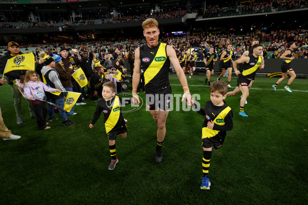 AFL 2025 Round 18 - Richmond v Essendon - A-60498346