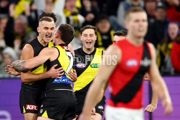 AFL 2025 Round 18 - Richmond v Essendon - A-60501121