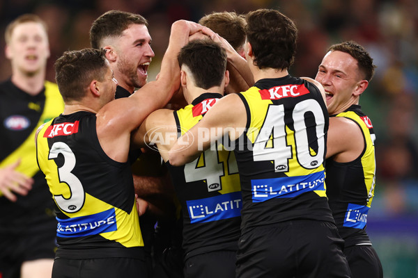 AFL 2025 Round 18 - Richmond v Essendon - A-60501128