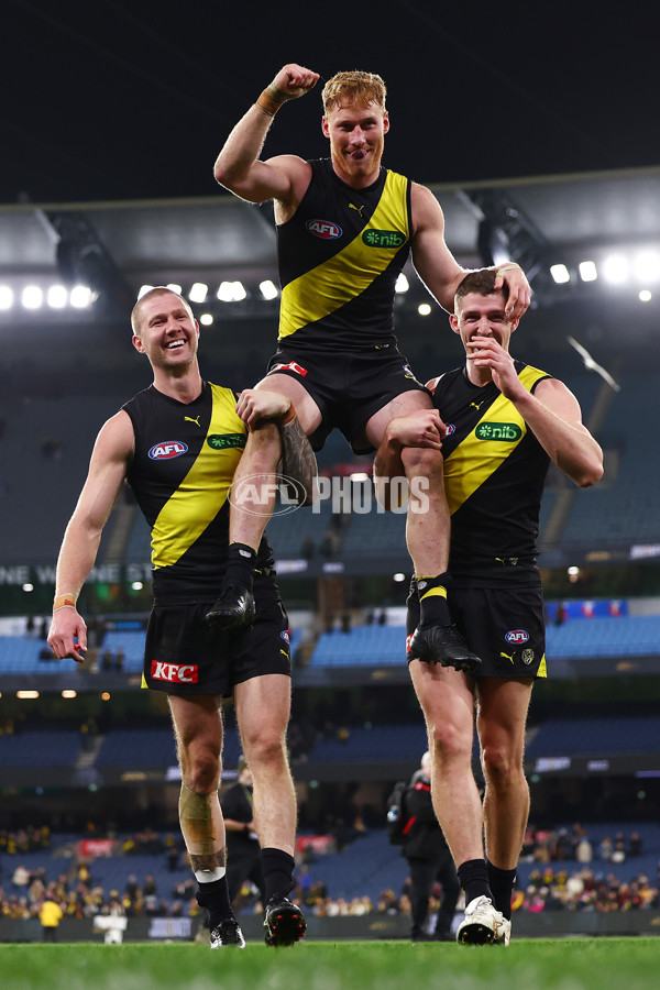 AFL 2025 Round 18 - Richmond v Essendon - A-60509741
