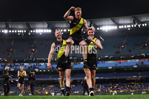 AFL 2025 Round 18 - Richmond v Essendon - A-60509742
