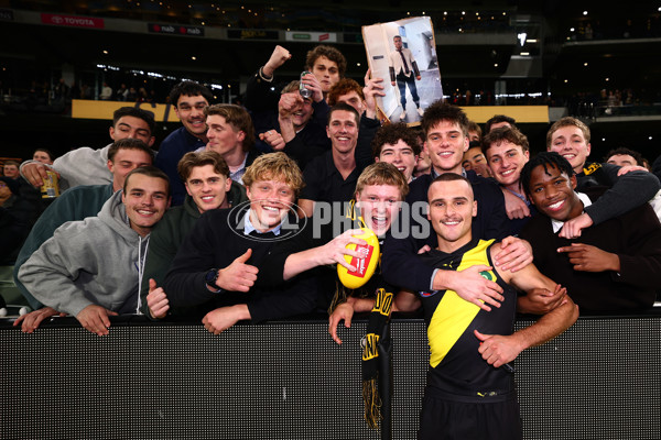 AFL 2025 Round 18 - Richmond v Essendon - A-60509743