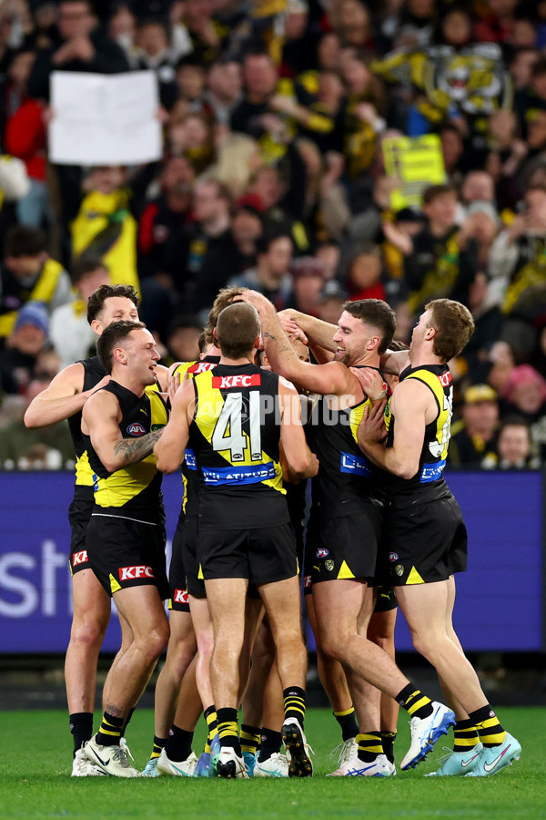 AFL 2025 Round 18 - Richmond v Essendon - A-60516307