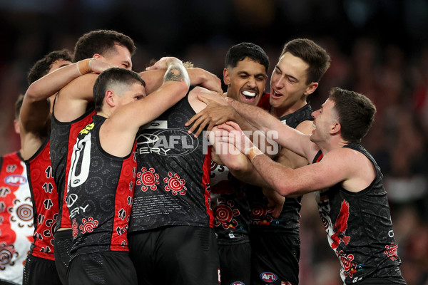 AFL 2025 Round 18 - St Kilda v Sydney - A-60538273