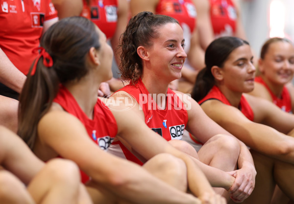 AFLW 2025 Media - Sydney Team Photo Day - A-60580703