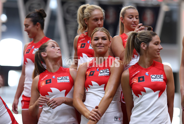 AFLW 2025 Media - Sydney Team Photo Day - A-60582934