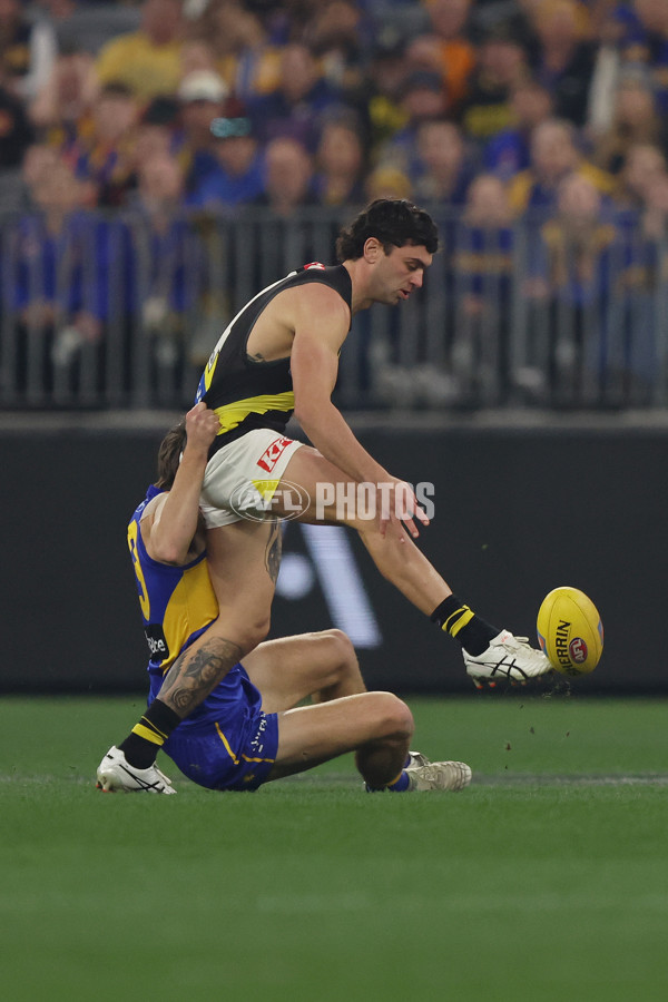 AFL 2025 Round 19 - West Coast v Richmond - A-60640761