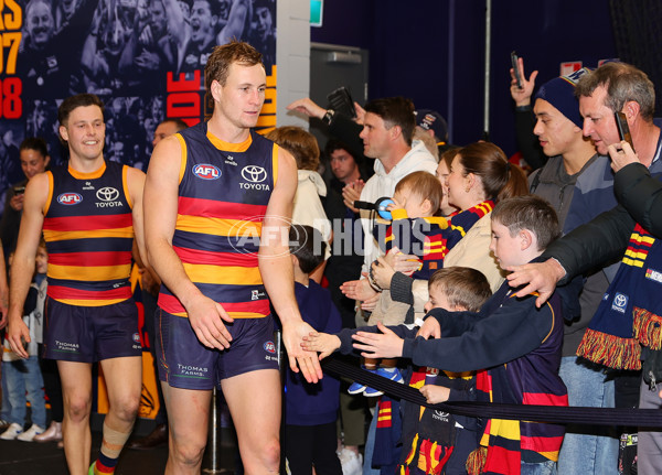 AFL 2025 Round 19 - Adelaide v Gold Coast - A-60684506