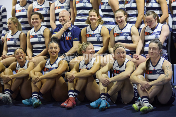 AFLW 2025 Media - Geelong Team Photo Day - A-60709087
