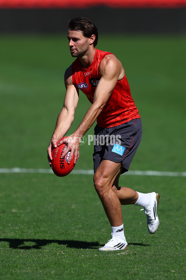 AFLW 2025 Training - Gold Coast 240725 - A-60714554