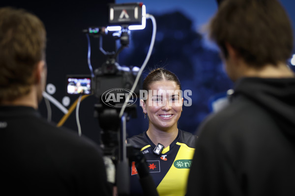 AFLW 2025 Media - Richmond Team Photo Day - A-60717274