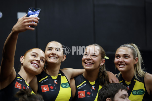 AFLW 2025 Media - Richmond Team Photo Day - A-60718779