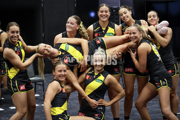AFLW 2025 Media - Richmond Team Photo Day - A-60718783