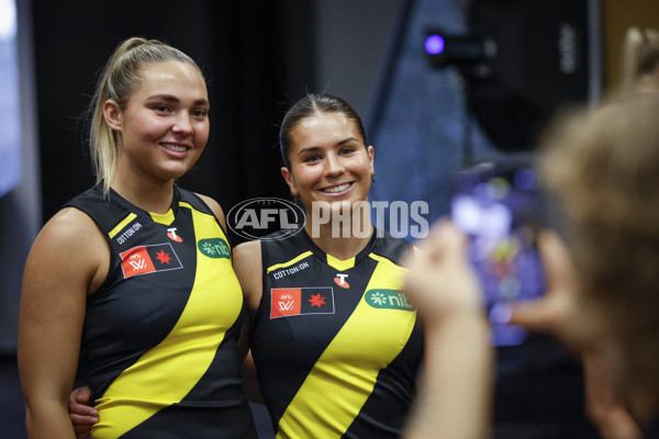 AFLW 2025 Media - Richmond Team Photo Day - A-60718799