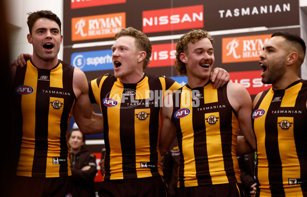 AFL 2025 Round 20 - Hawthorn v Carlton - A-60729199