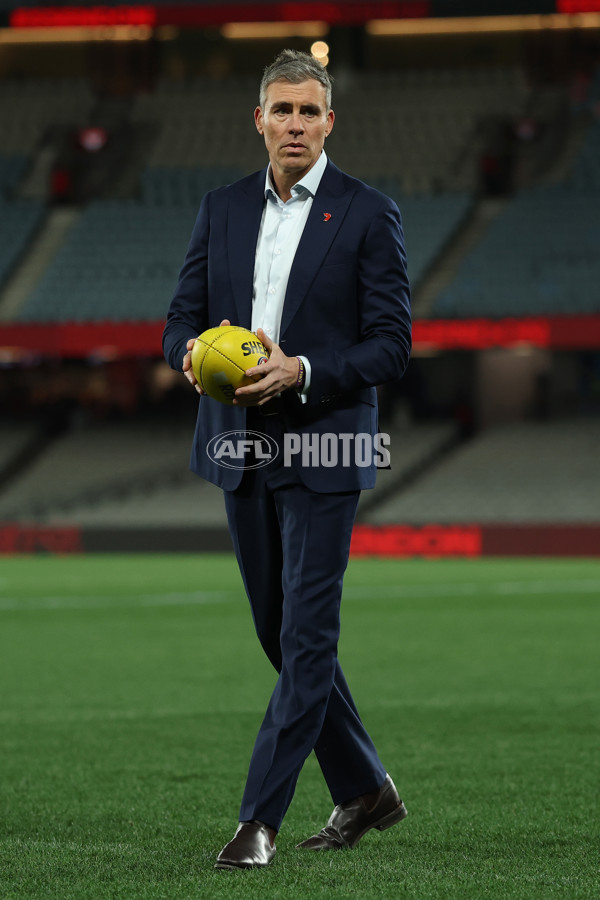AFL 2025 Round 20 - Essendon v Western Bulldogs - A-60729337