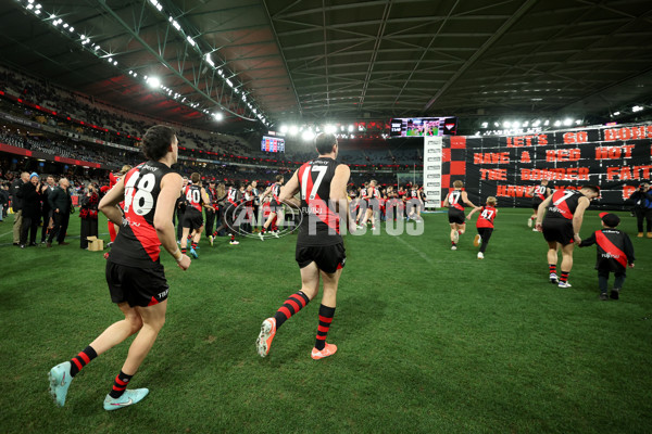 AFL 2025 Round 20 - Essendon v Western Bulldogs - A-60731640