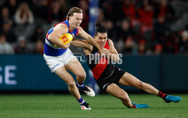 AFL 2025 Round 20 - Essendon v Western Bulldogs - A-60737259