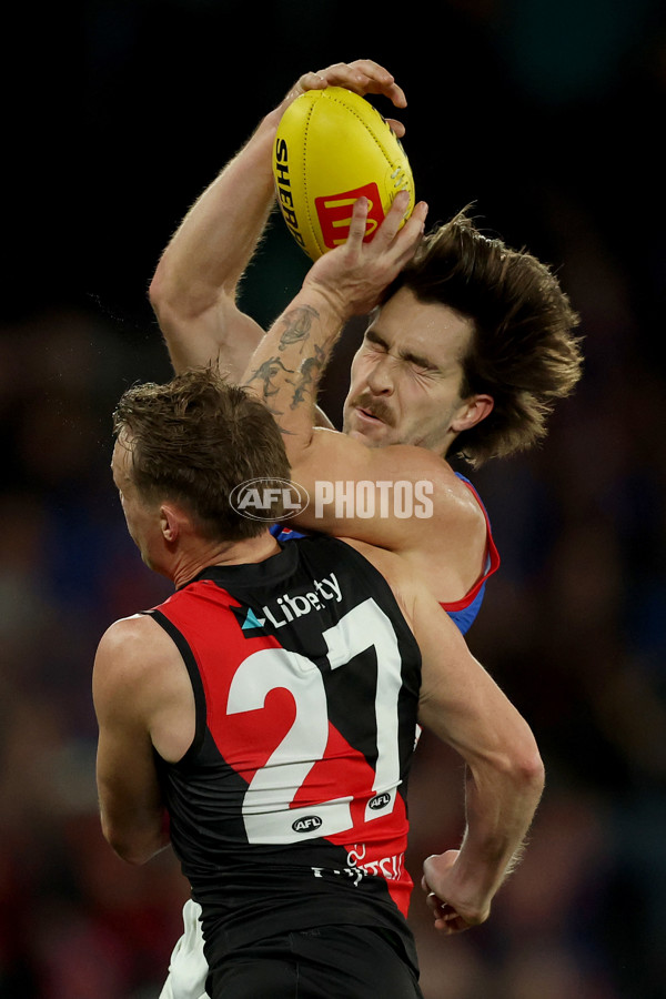 AFL 2025 Round 20 - Essendon v Western Bulldogs - A-60739489