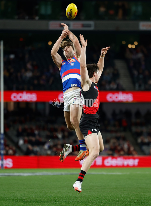AFL 2025 Round 20 - Essendon v Western Bulldogs - A-60739538