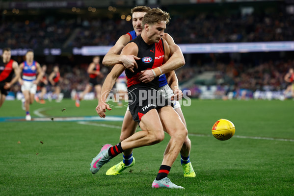 AFL 2025 Round 20 - Essendon v Western Bulldogs - A-60740122
