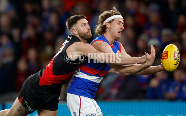 AFL 2025 Round 20 - Essendon v Western Bulldogs - A-60740183