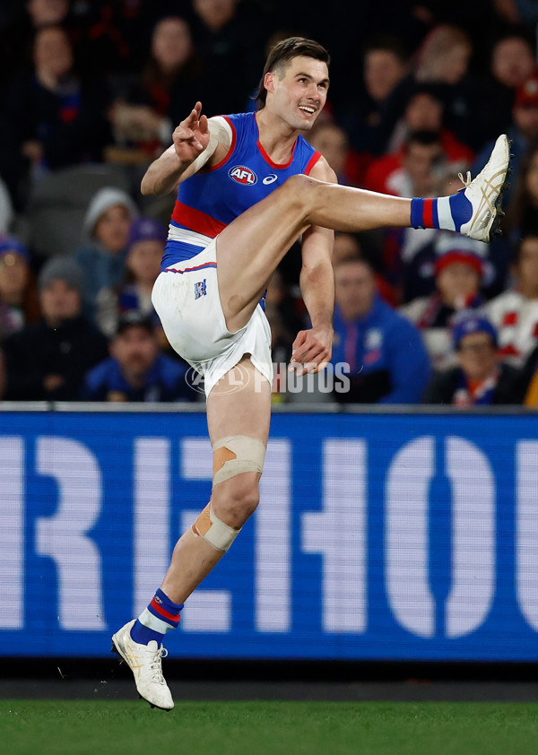 AFL 2025 Round 20 - Essendon v Western Bulldogs - A-60742509