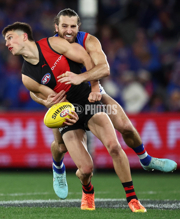 AFL 2025 Round 20 - Essendon v Western Bulldogs - A-60745571